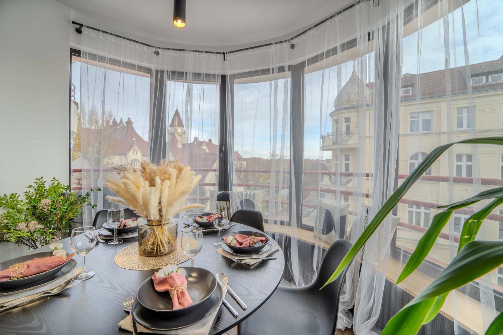 New Large Modern Apartment - City Center - 60M2 - Lift - Parking Wroclaw Bagian luar foto